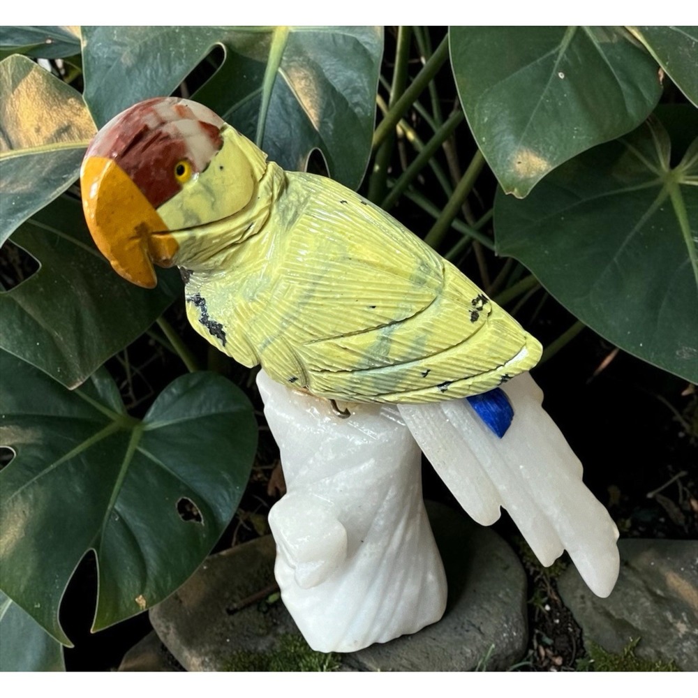 Peruvian Peru Parrot Bird Stone Rock Figurine Hand Carved Mineral Art Multicolor